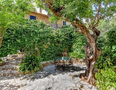 Holiday villas in Spain