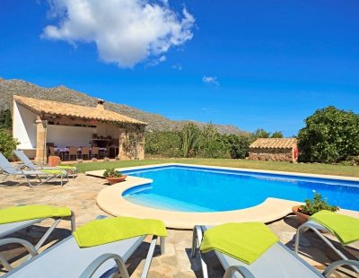 Holiday villas in Balearic Islands