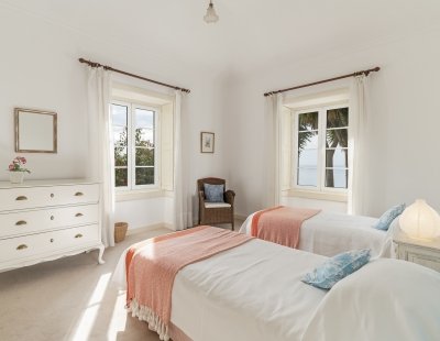 Book a villa in Madeira