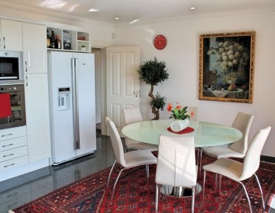 Book a villa holiday in Funchal