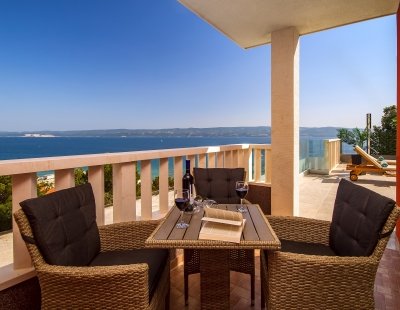 Holiday villas in Omis