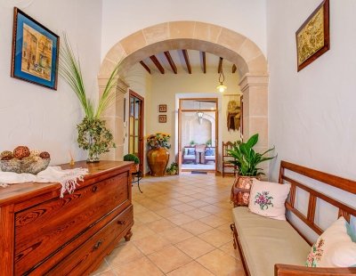 Book a villa in Mallorca
