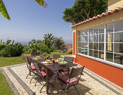 Book a villa in Portugal