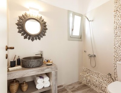 Villa holidays in Santorini