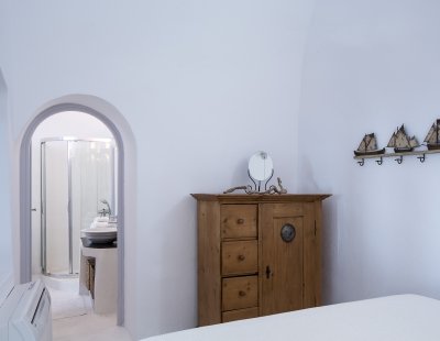 Holiday villas in Greece