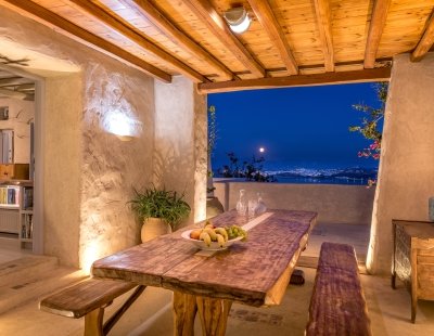 Villa rentals in Greece