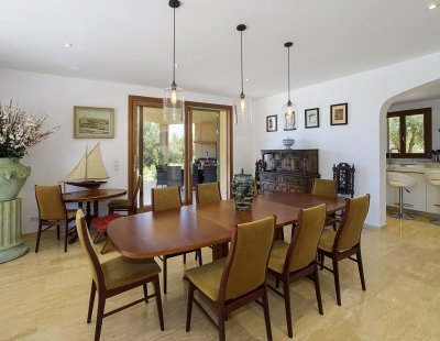 Book a villa in Spain