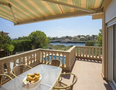 Holiday home in Spain villa booking