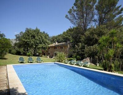 Villa rentals in Spain