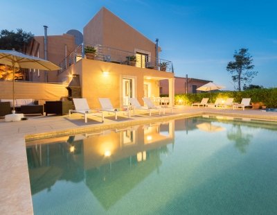 Villa rentals in Balearic Islands