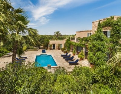 Villa rentals in Balearic Islands