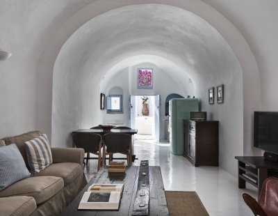 Villa holidays in Santorini