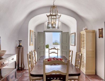 Villa in Santorini to rent