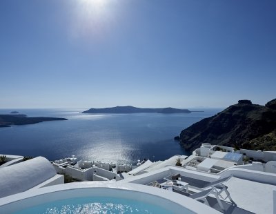 Villas in Santorini
