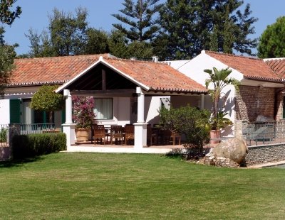 Book a villa in Algarve