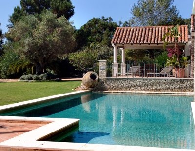 Book a villa in Portugal