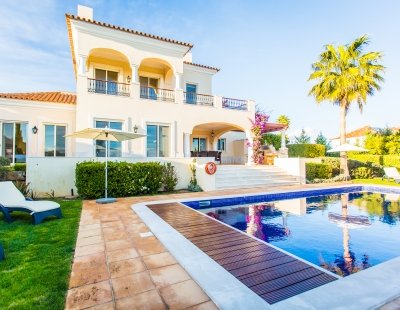Villa rentals in Portugal