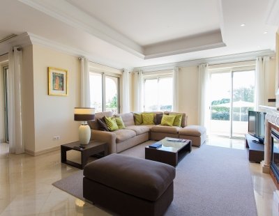 Book a villa holiday in Algarve