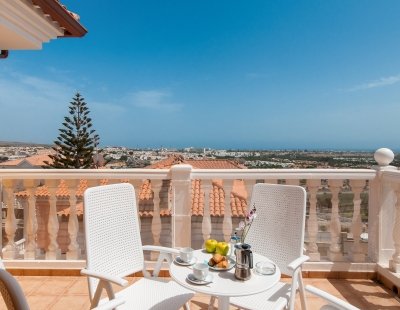 Holiday villas in Spain