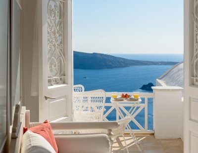 Holiday villas in Greece