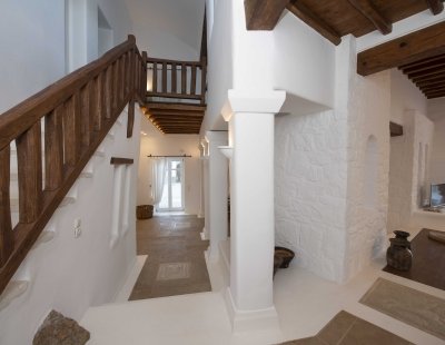 Book a villa holiday in Greece