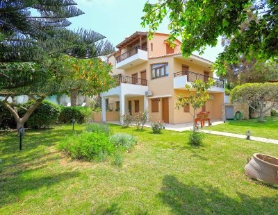 Holiday home in Greece villa booking