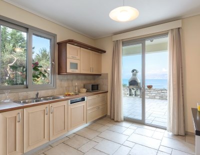 Villa holidays in Kassiopi