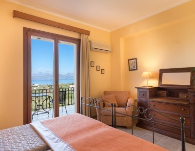 Book a villa holiday in Greece