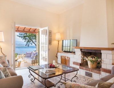 Villa holidays in Greece