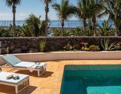 Holiday villas in Puerto Calero