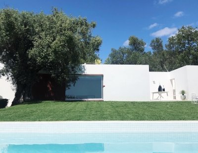 Villa rentals in Almancil