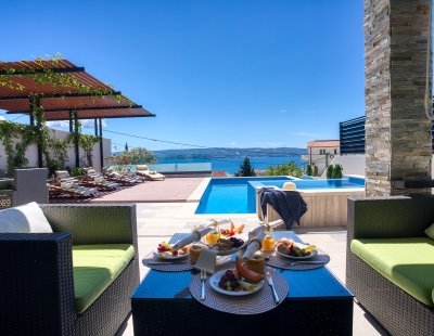 Book a villa holiday in Dalmatia