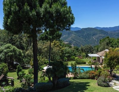 Villa rentals in Marbella