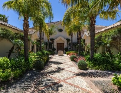 Book a villa in Costa del Sol