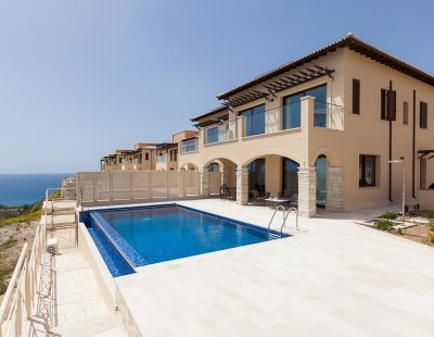 Villa rentals in Paphos