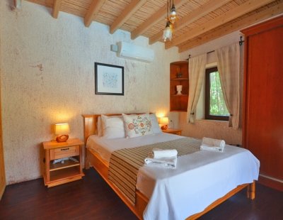 Book a villa holiday in Bitez