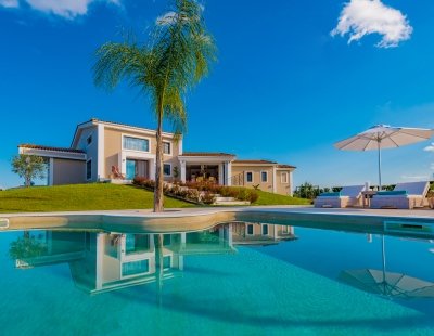 Villas in Greece