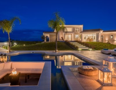 Villa holidays in Zakynthos Town