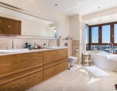 Book a villa in Marbella