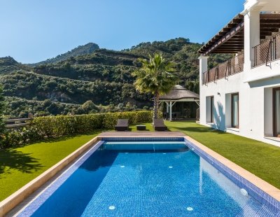 Villa rentals in Marbella