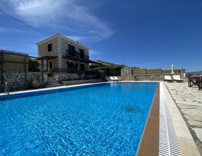 Villa rentals in Greece