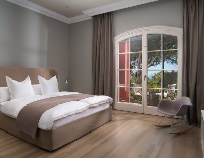 Book a villa in Marbella