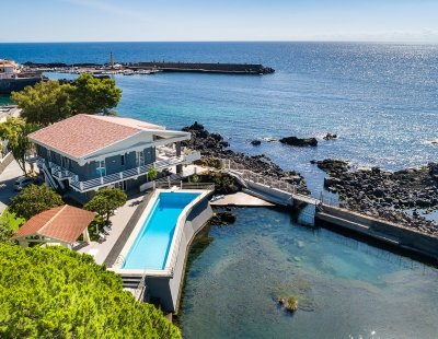 Villa rentals in Acireale