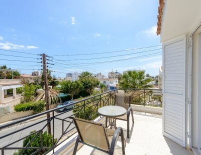 Holiday home in Cyprus villa booking