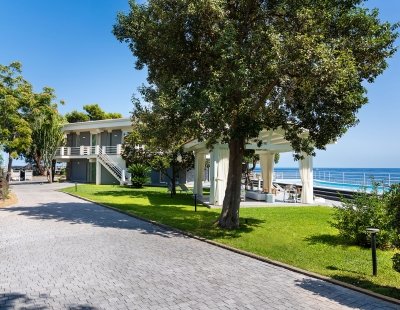 Book a villa in Italy