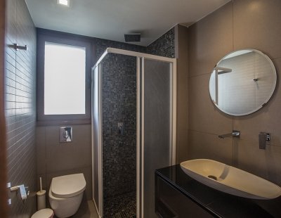 Book a villa holiday in Nissi Beach