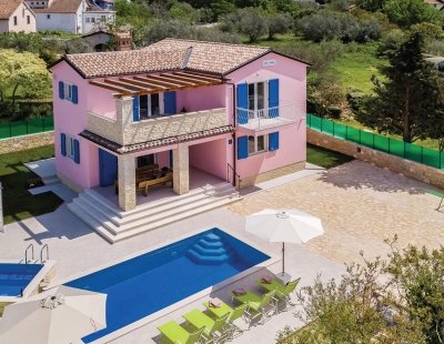 Villa rentals in Fazana