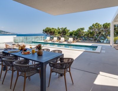 Holiday villas in Omis