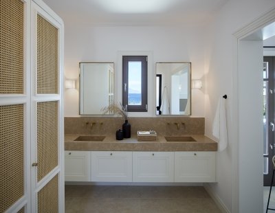 Book a villa in Mykonos