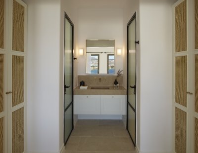Book a villa holiday in Mykonos Town